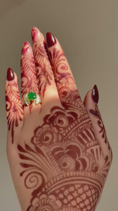 Emerald Arc Luxe Ring
